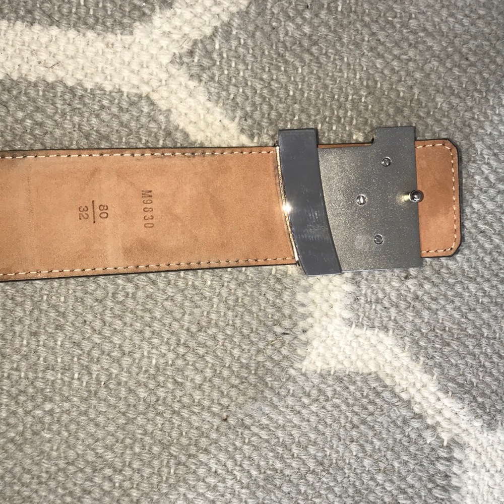 Louis Vuitton limited edn belt black epi leather - Picture 4 of 8